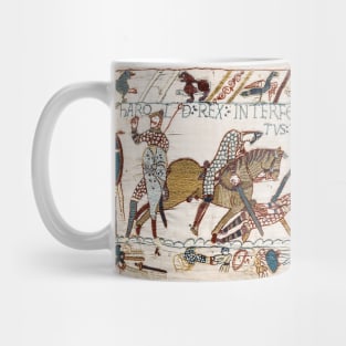 THE BAYEUX TAPESTRY ,The Death of King Harold at Battle of Hastings Mug